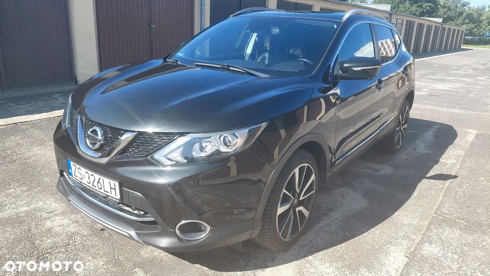 Nissan Qashqai 1.6 DCi 4x4 Tekna - 1
