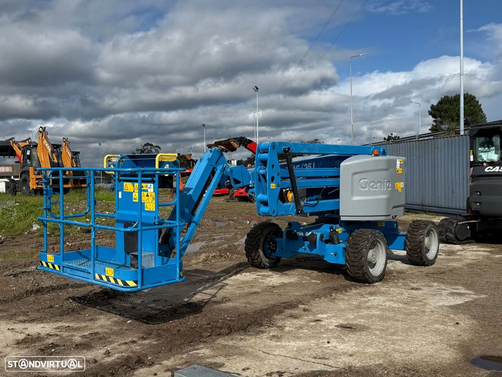 Genie Z-45/25 JRT - 3