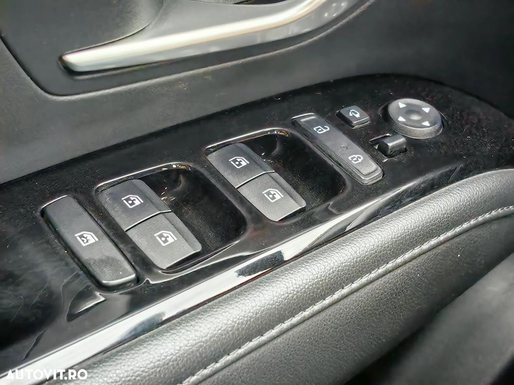 Hyundai Tucson 1.6 l 230 CP 4WD 6AT Style - 29