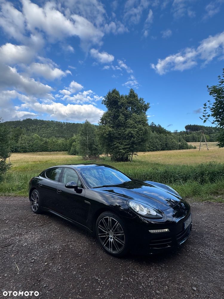 Porsche Panamera S - 9