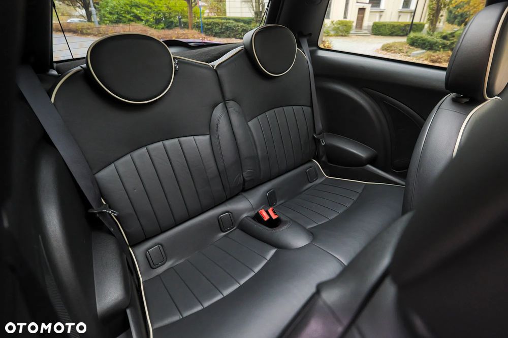 MINI Cooper JCW - 12