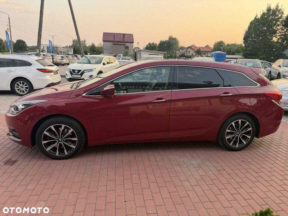 Hyundai i40 Kombi blue 1.7 CRDi Premium - 12