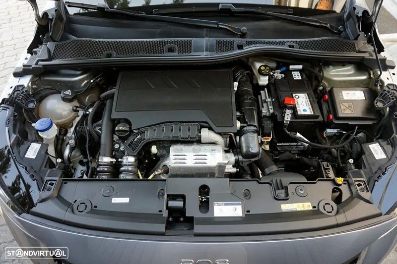 Peugeot 208 1.2 PureTech Allure Pack - 37