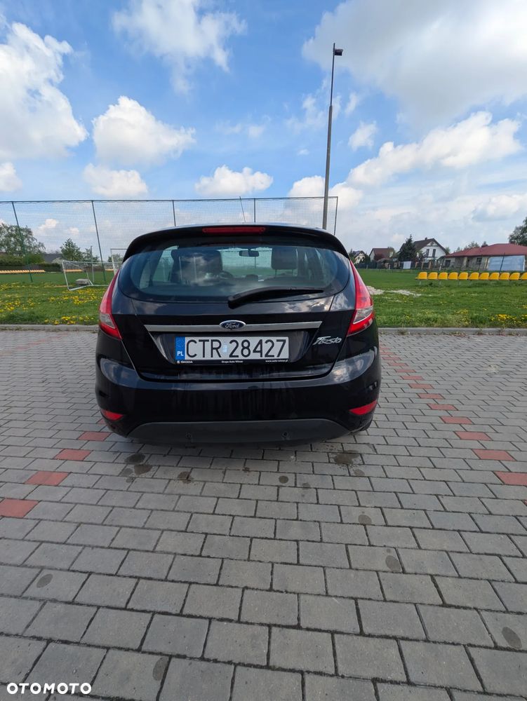 Ford Fiesta 1.4 Titanium EU5 - 6