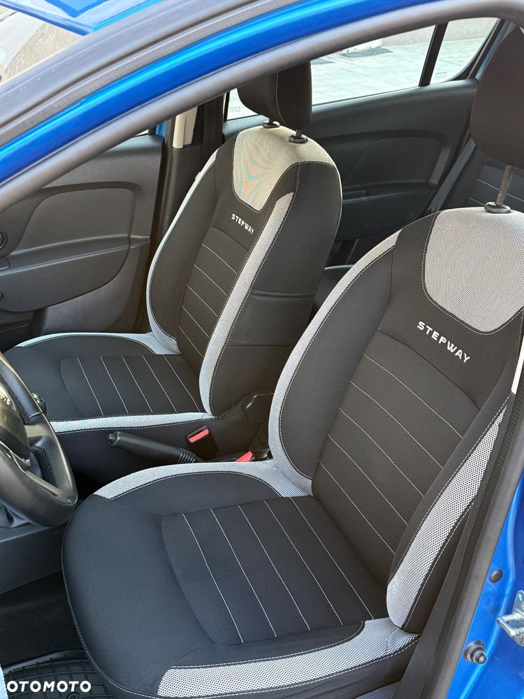 Dacia Sandero Stepway TCe 90 (S&S) Celebration - 28