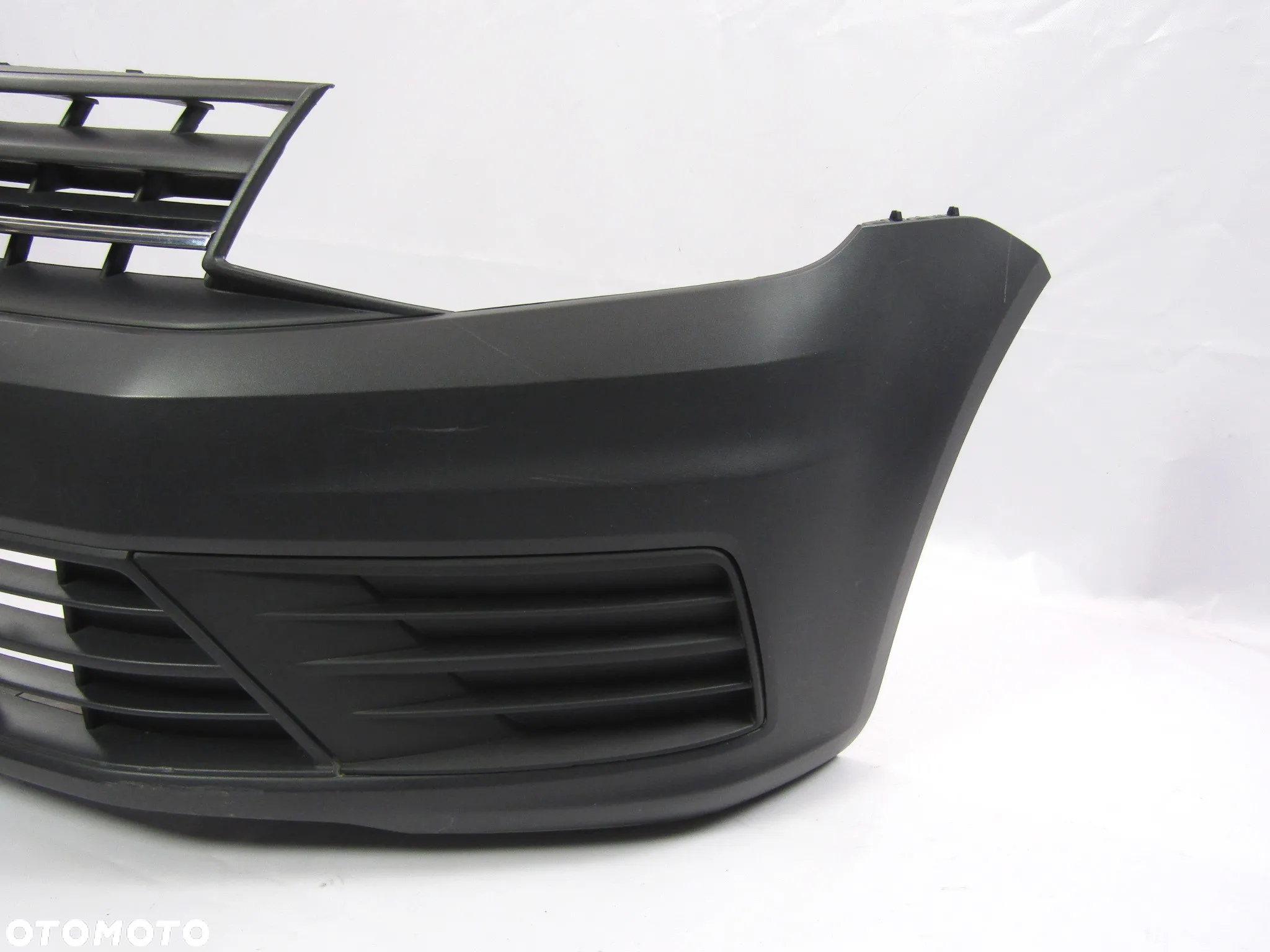 Zderzak przedni VW Caddy 15 - 20 Wersja towarowa - 13