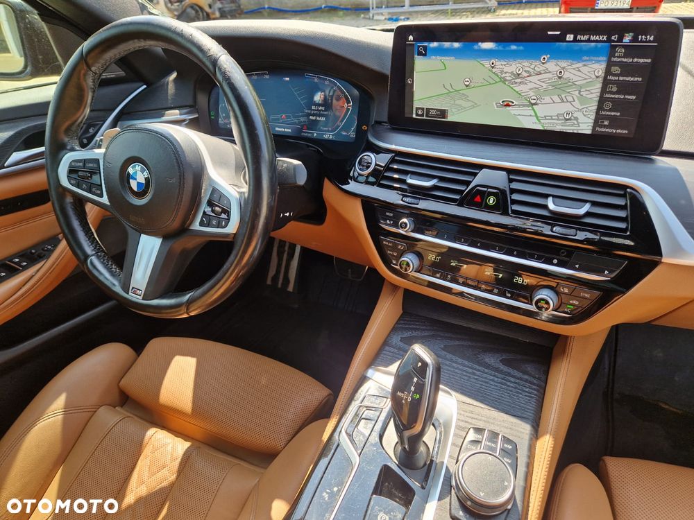 BMW Seria 5 520d xDrive mHEV M Sport sport - 23