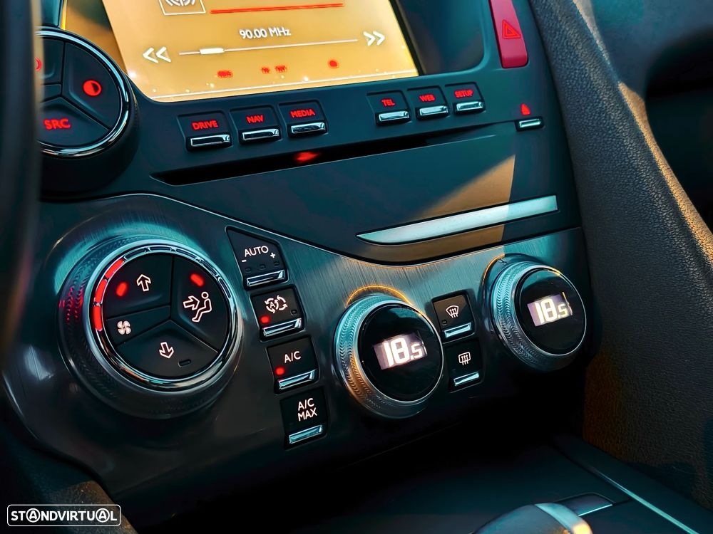 DS DS5 5 2.0 Hybrid4 Sport Chic - 21