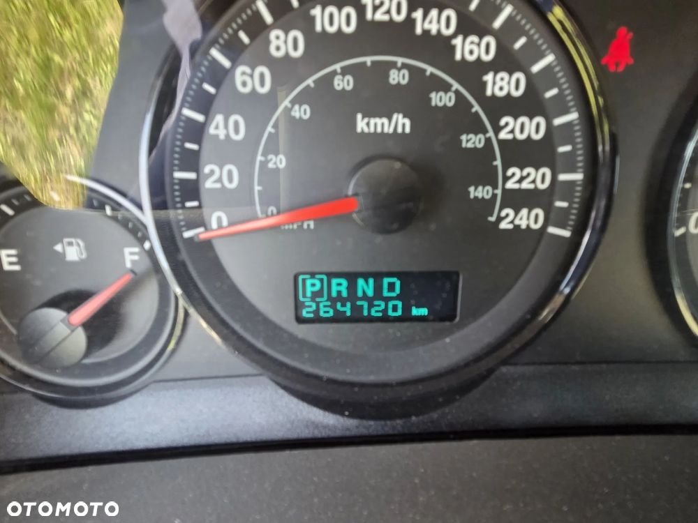 Jeep Grand Cherokee 3.0 CRD Laredo - 21