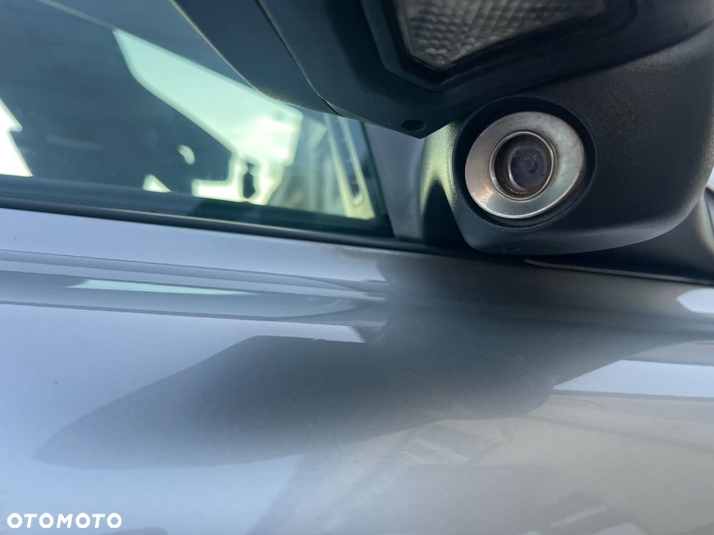 Volvo C70 2.4D5 Summum - 15