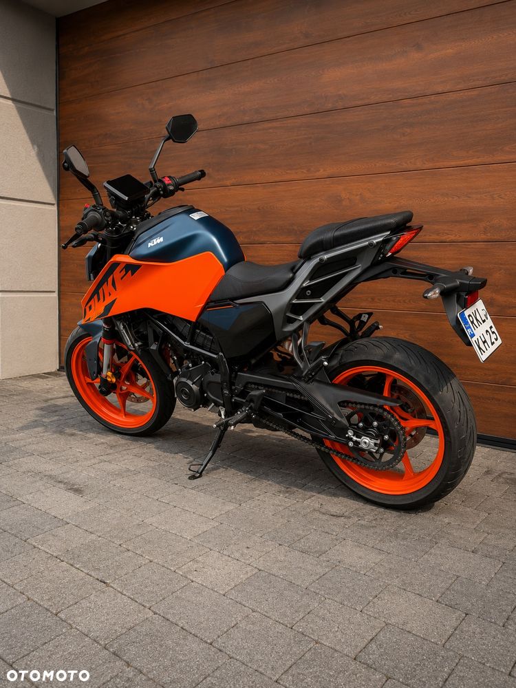 KTM Duke 125 - 8