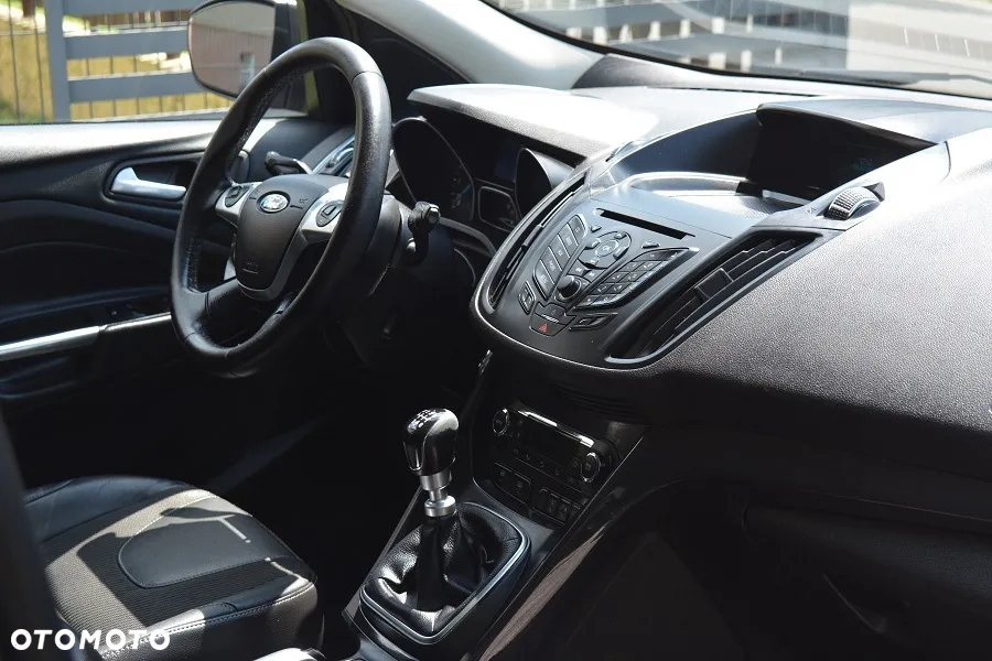 Ford Kuga 2.0 TDCi 4WD Titanium - 22