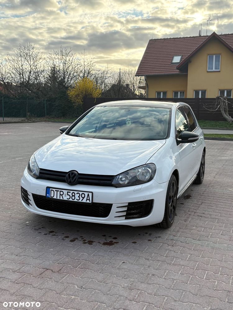Volkswagen Golf 1.6 TDI DPF Highline - 2