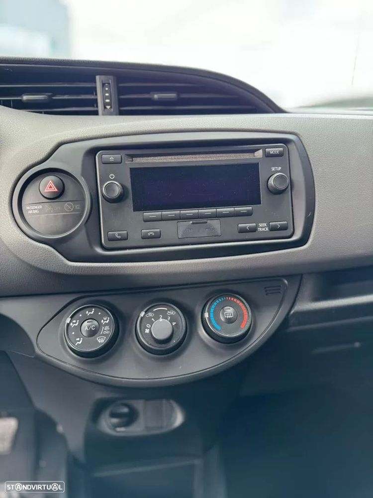 Toyota yaris bizz 1.4 d-4d ac - 6