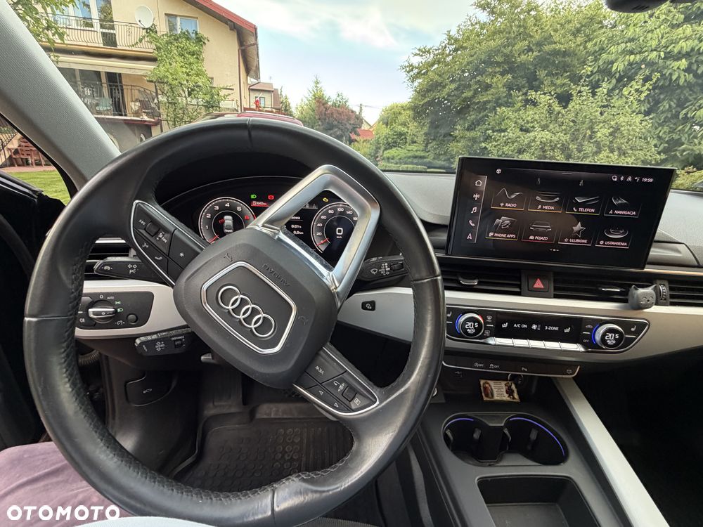 Audi A4 Limousine - 6
