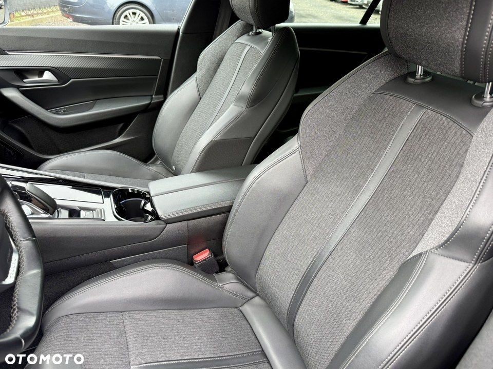 Peugeot 508 1.6 PureTech HYbrid PHEV Allure S&S EAT8 - 22