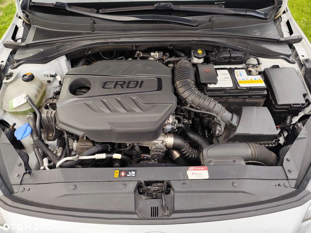Kia Ceed 1.6 CRDi SCR L Business Line Plus - 8