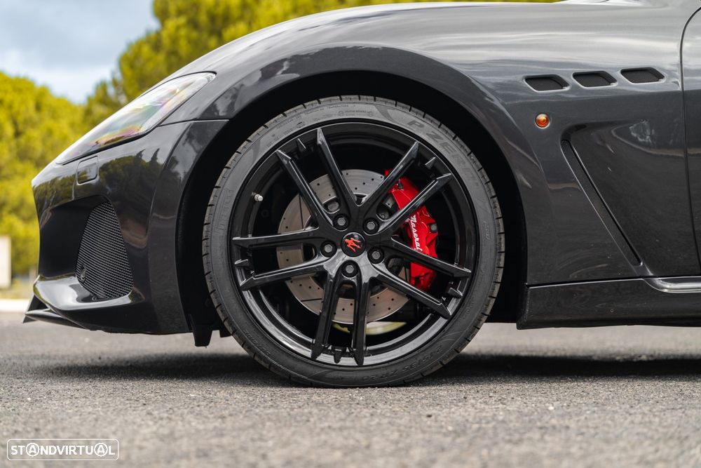 Maserati Granturismo 4.7 V8 MC - 8