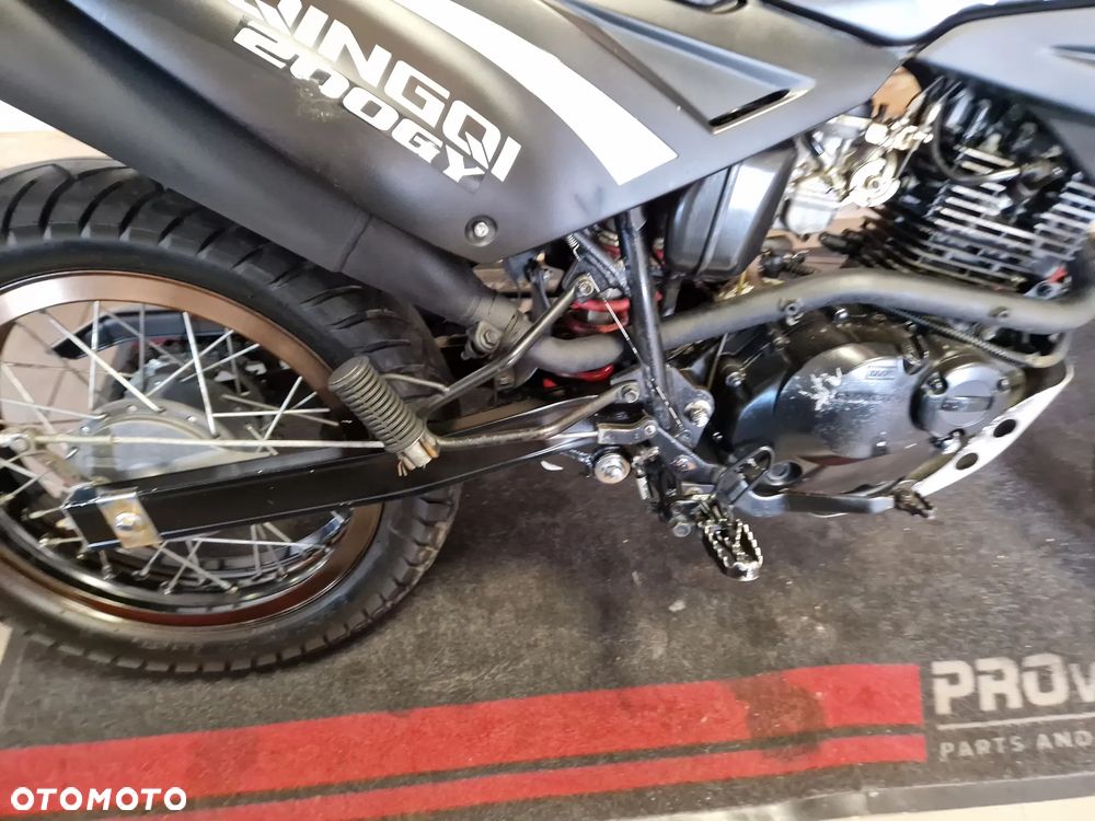 KTM LC - 25