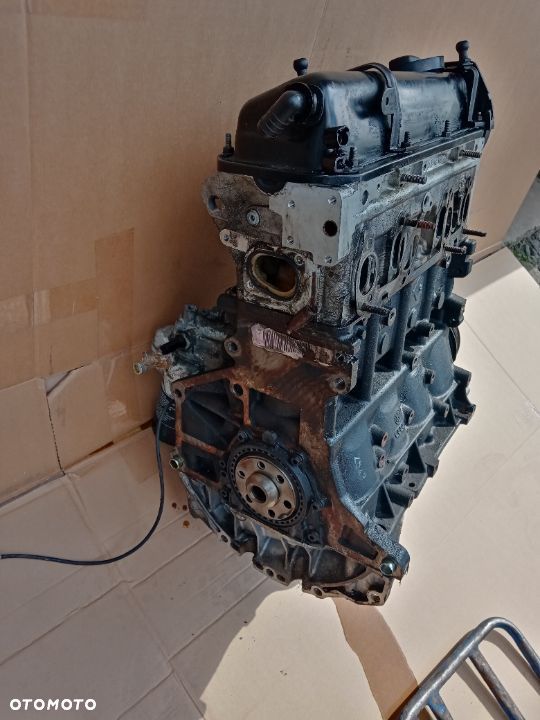 Silnik słupek VW Passat B5 FL AZM 2.0 8V - 4