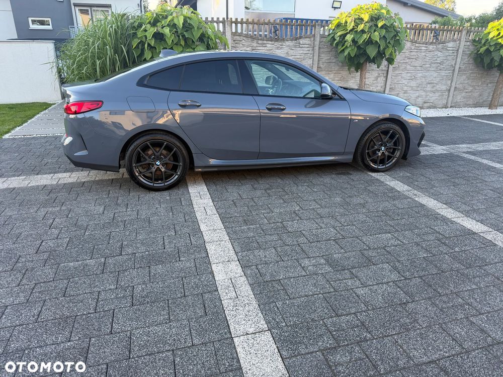 BMW Seria 2 218i M Sport - 9