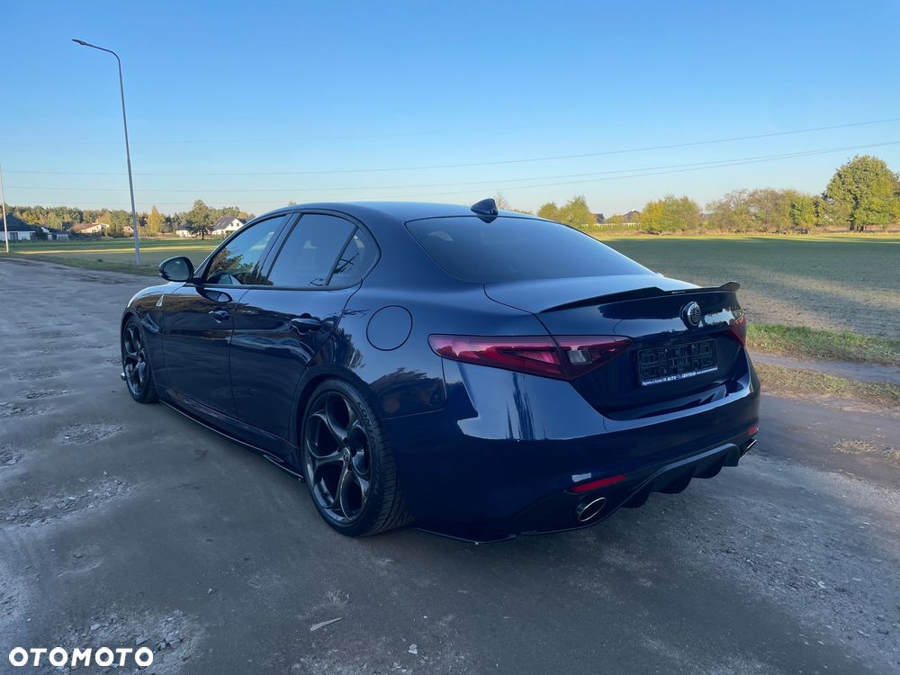 Alfa Romeo Giulia 2.2 Diesel AT8 Super - 4