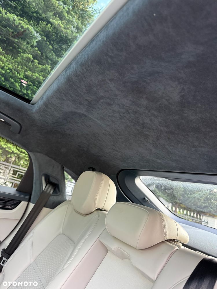 Porsche Cayenne - 13