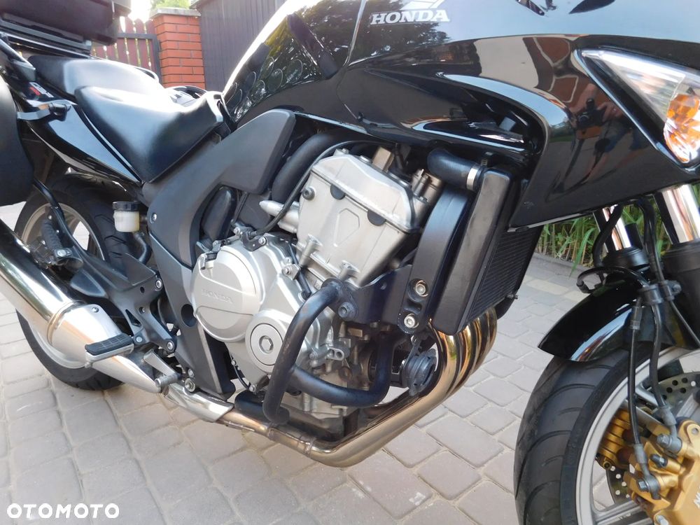 Honda CBF - 17