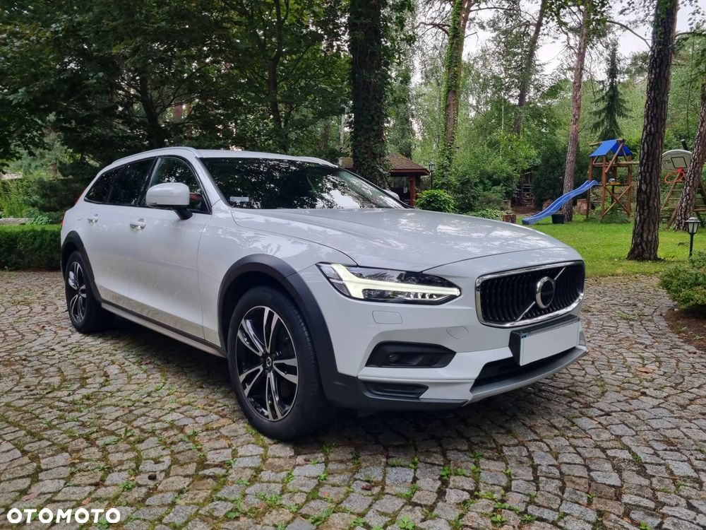Volvo V90 Cross Country B5 D AWD Pro - 3