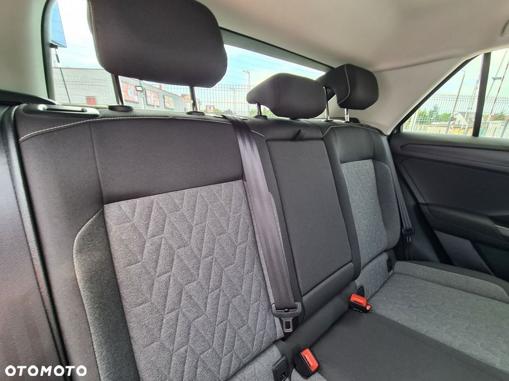 Volkswagen T-Roc 1.5 TSI OPF Move - 34