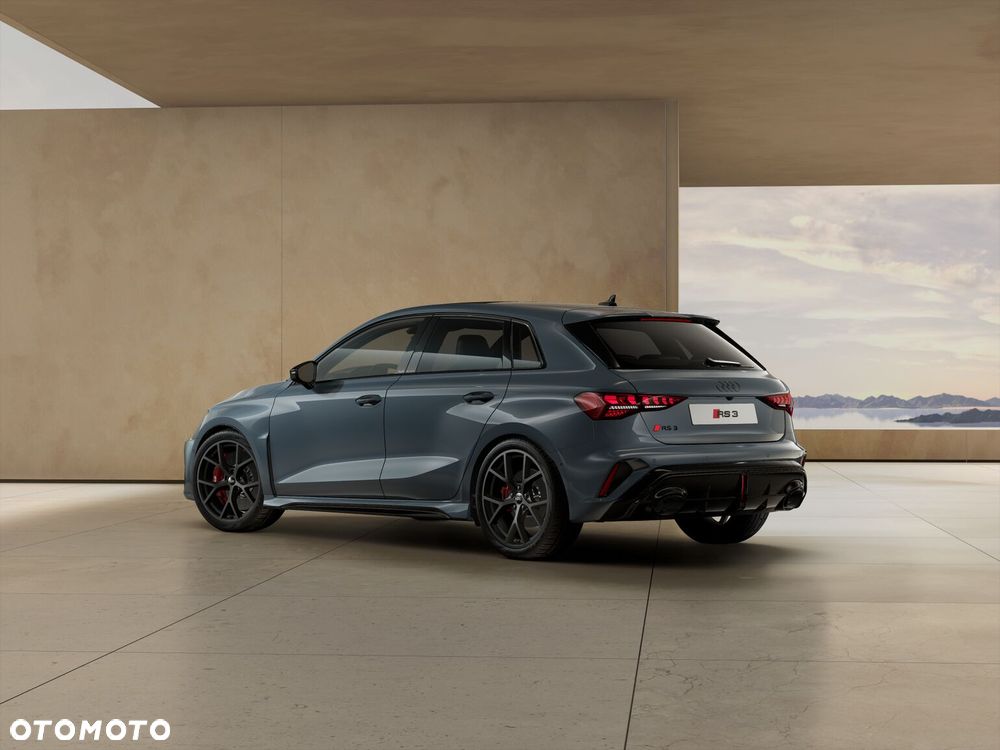 Audi RS3 Sportback - 3