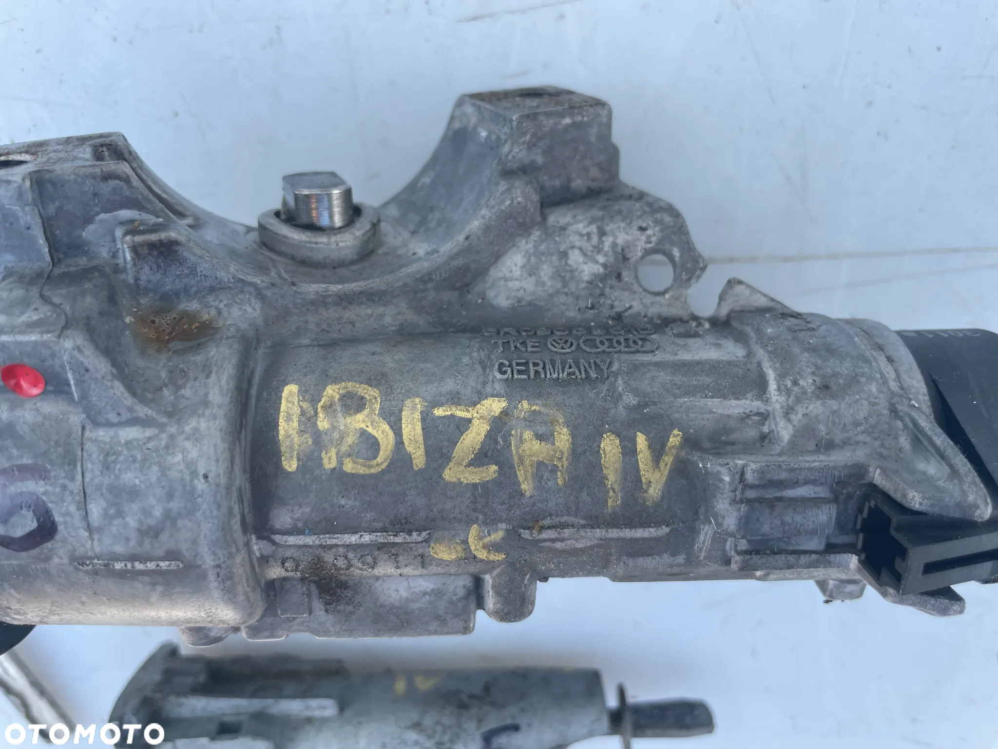 STACYJKA WKŁADKA KLUCZ SEAT IBIZA IV 6R0905951D - 2