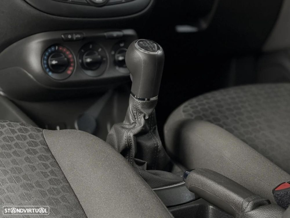 Opel Corsa - 8