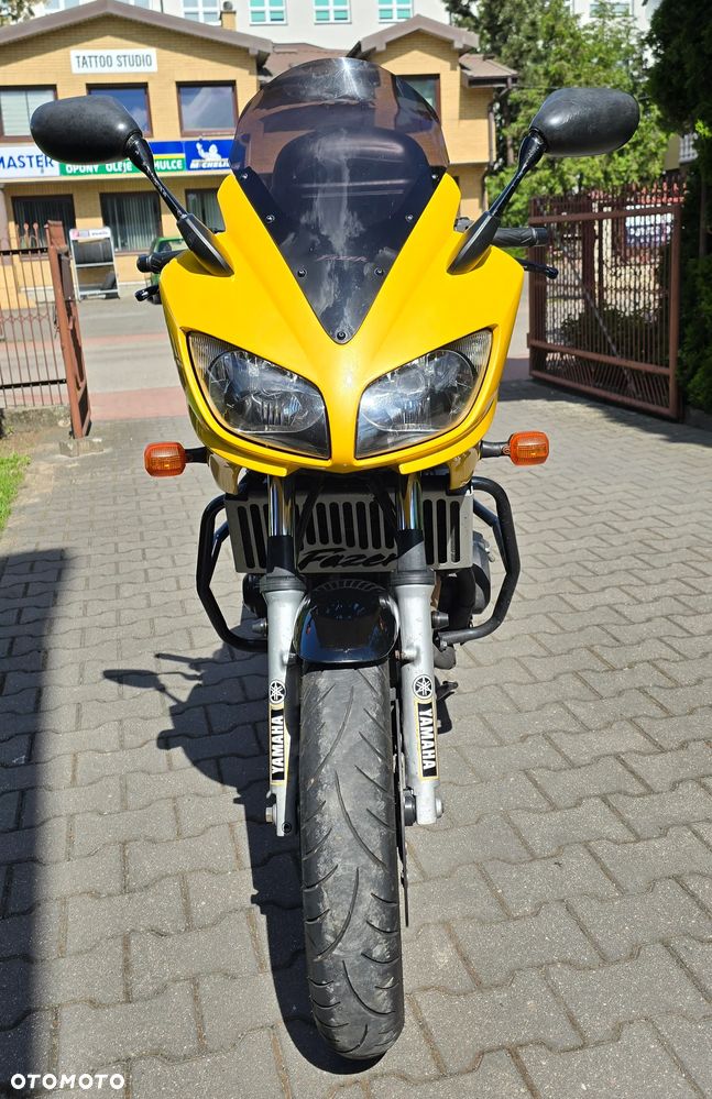 Yamaha FZS - 7