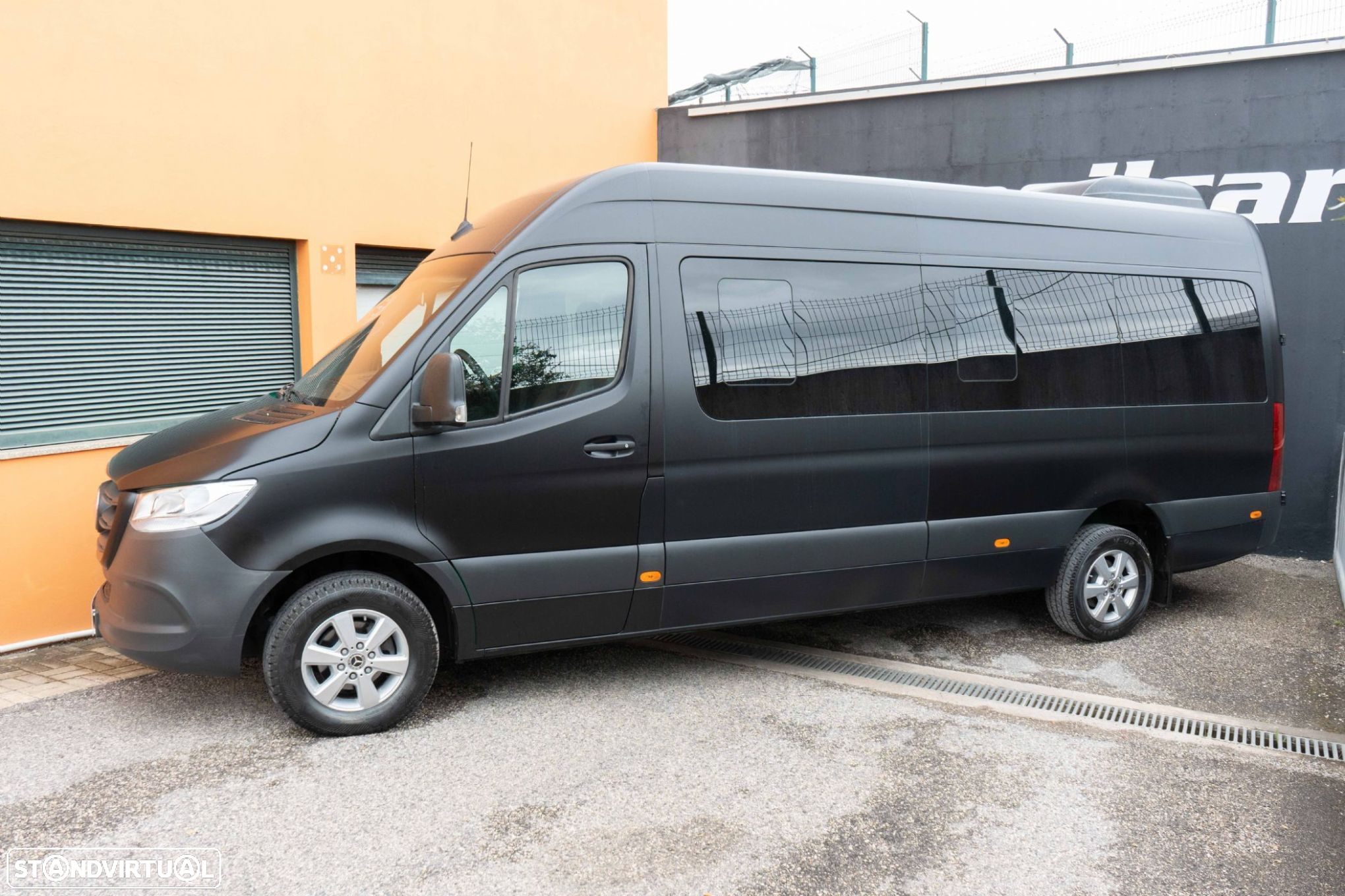 Mercedes-Benz Sprinter 314 CDI/43 Luxo (2+2+2+3) - 5