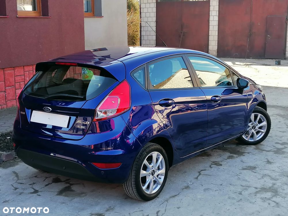 Ford Fiesta - 15
