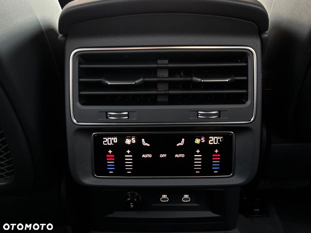Audi Q8 - 34