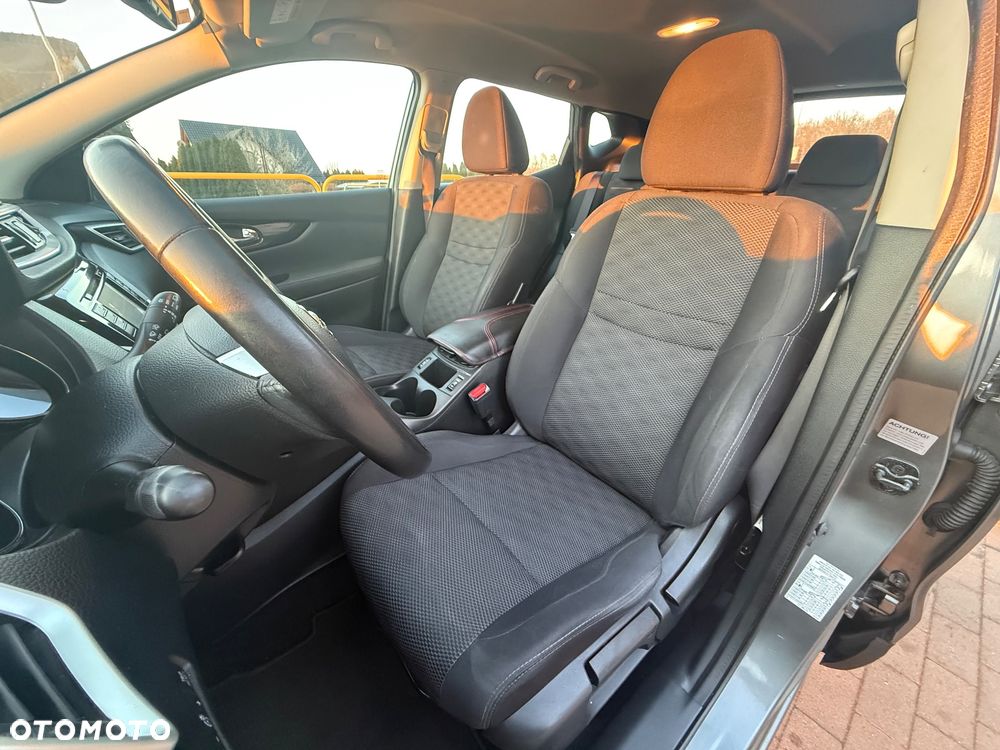 Nissan Qashqai 1.6 dCi DPF Start/Stop tekna - 28