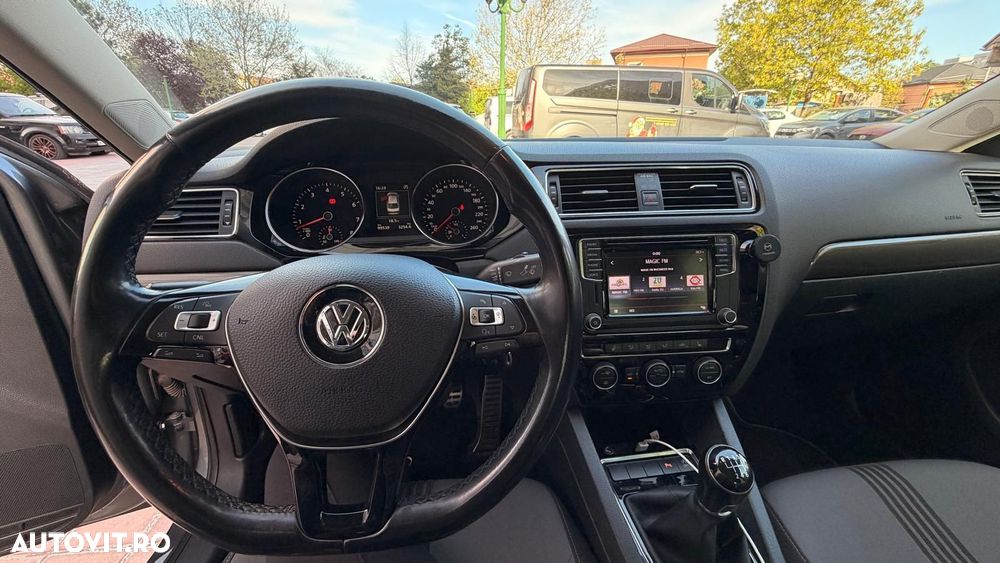 Volkswagen Jetta 1.2 TSI BlueMotion Technology Allstar - 10