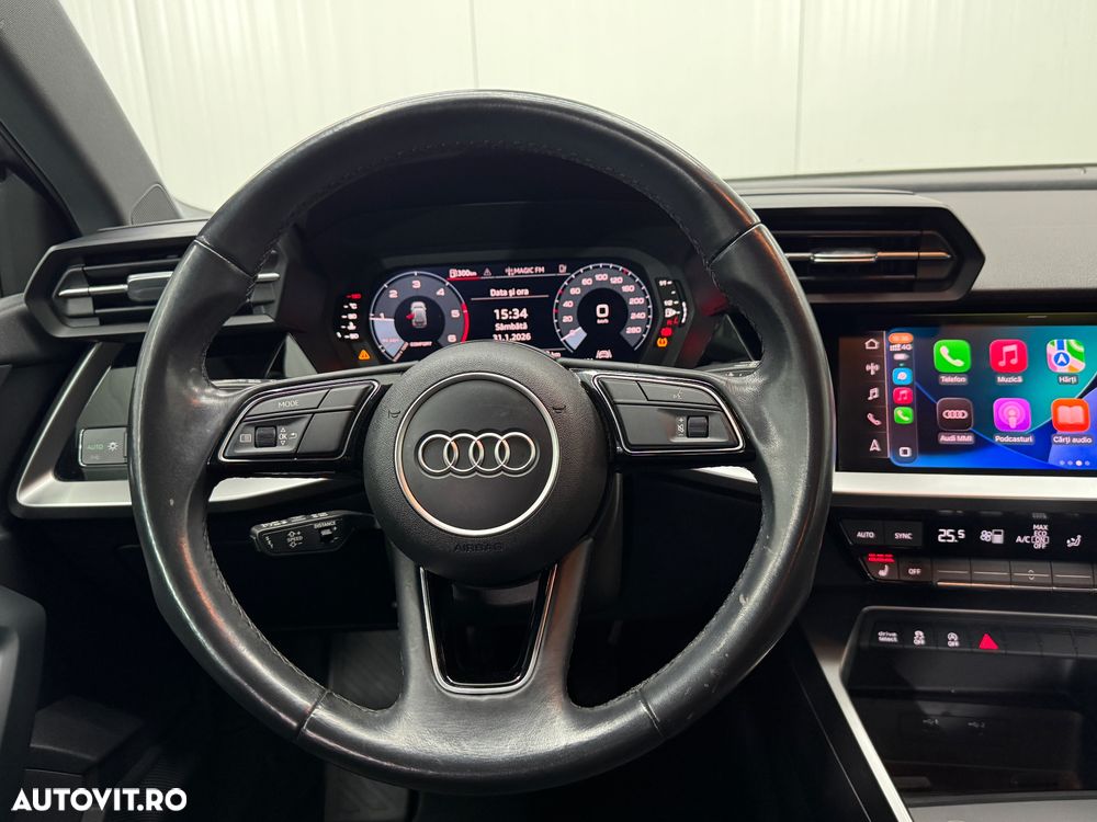 Audi A3 2.0 30 TDI Basic - 9