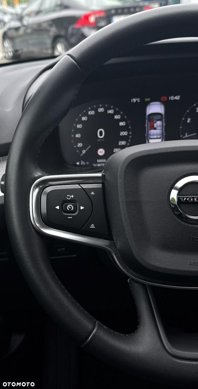 Volvo XC 40 - 13