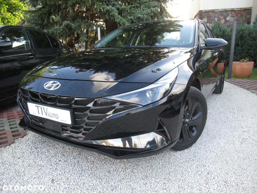 Hyundai Elantra 1.6 Smart CVT - 2