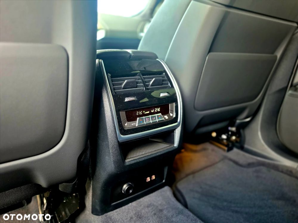 BMW XM 50e PHEV sport - 35