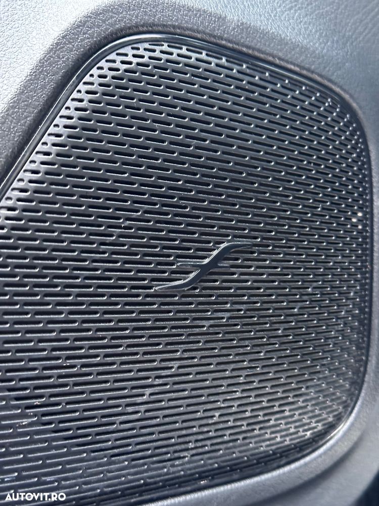 Mercedes-Benz A 200 7G-DCT AMG Line Advanced Plus - 23