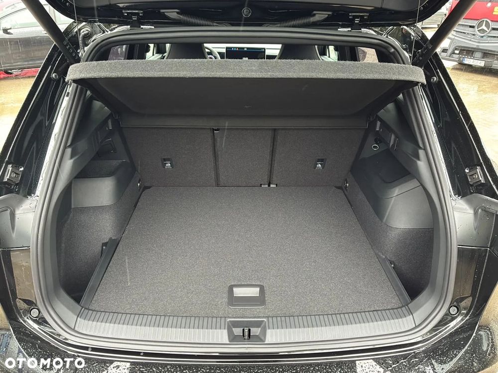 Volkswagen Tiguan - 33