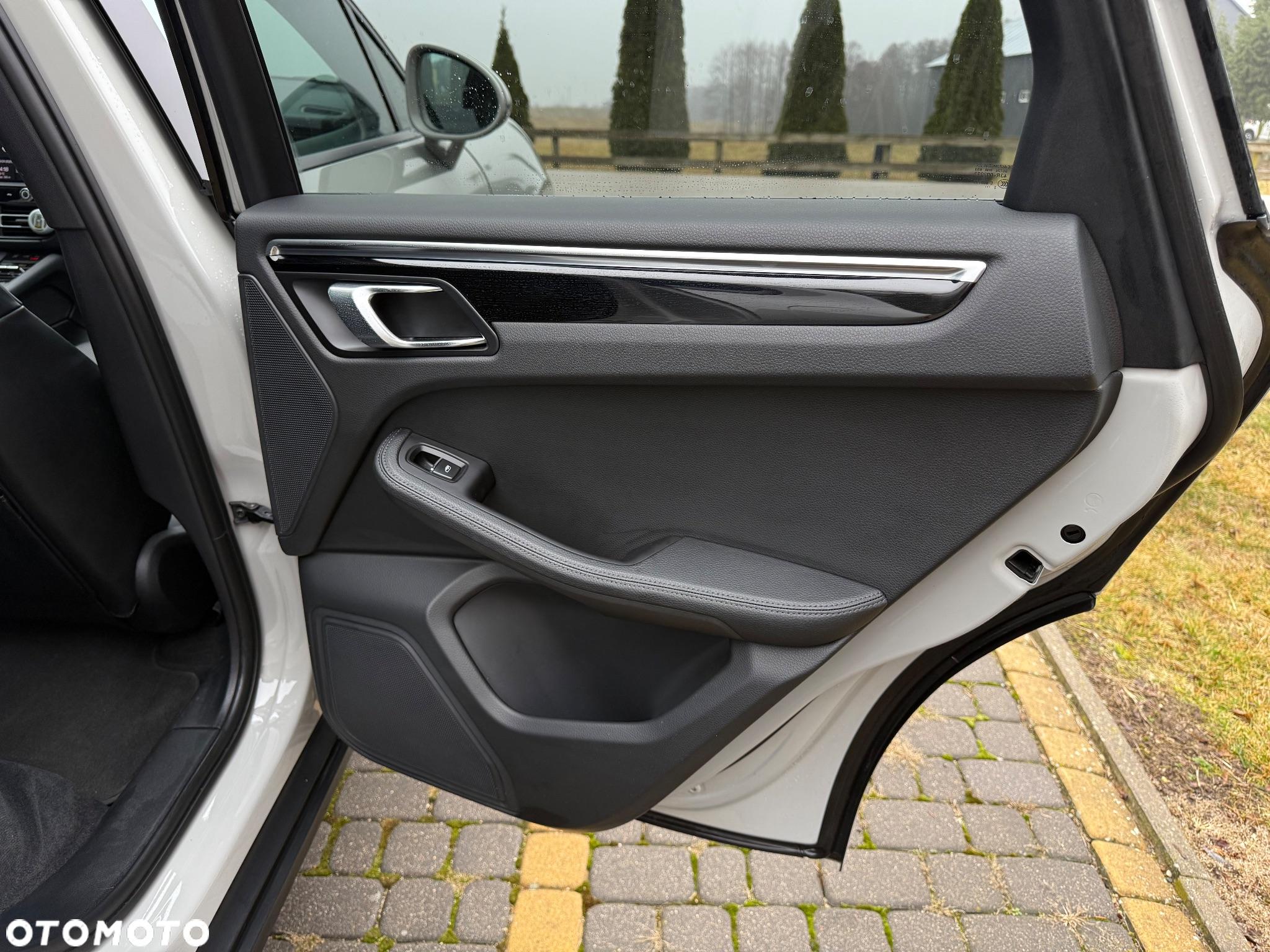 Porsche Macan Standard - 15