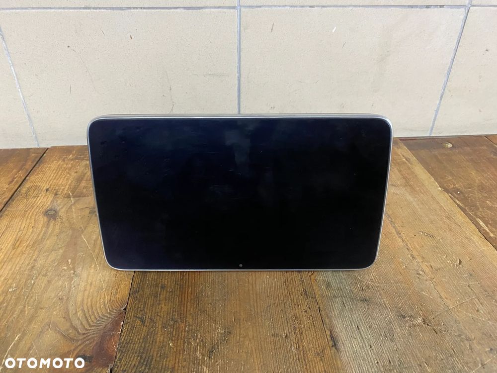 MERCEDES 205 447 glc monitor A 2059002211 - 1