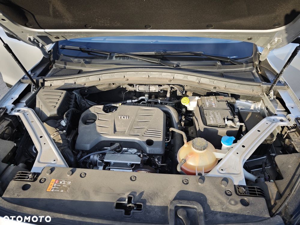 MG HS 1.5 T-GDI Exclusive DCT - 12