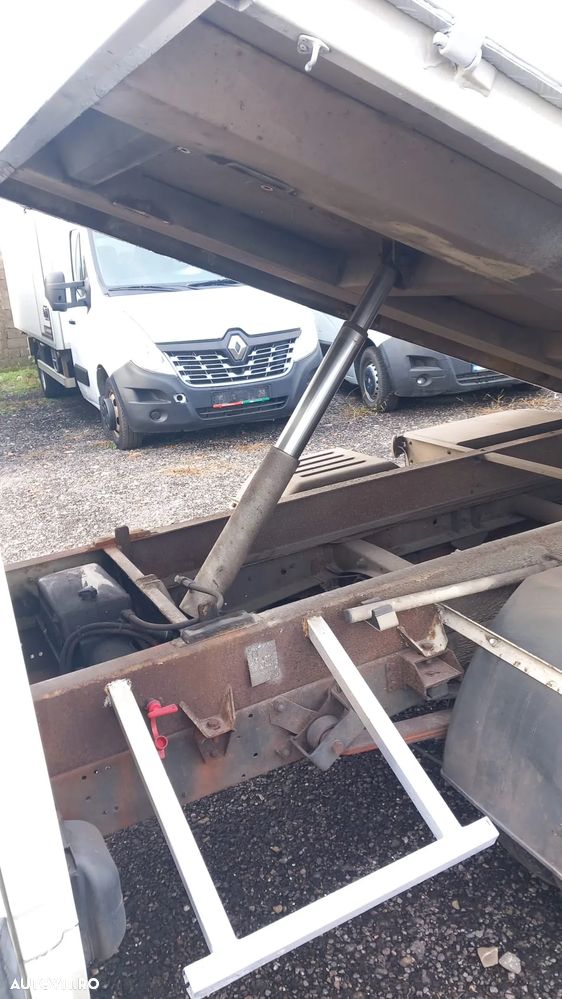 Iveco DAILY 35C12 7 LOCURI BASCULABIL - 9