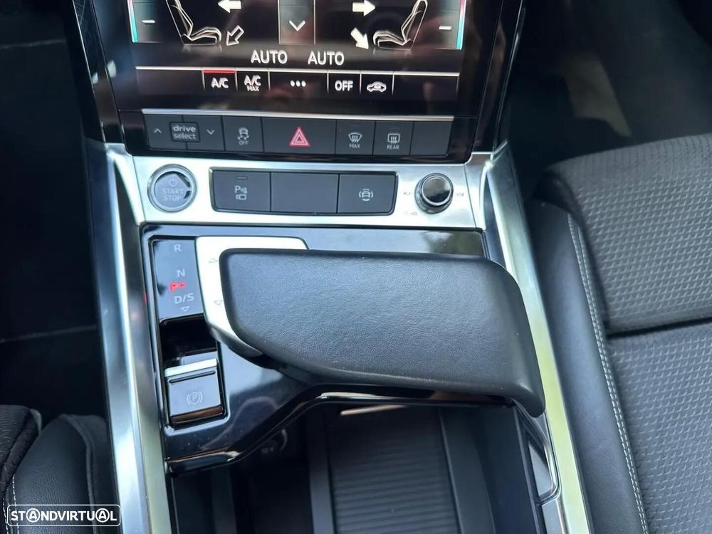 Audi e-tron Sportback - 18